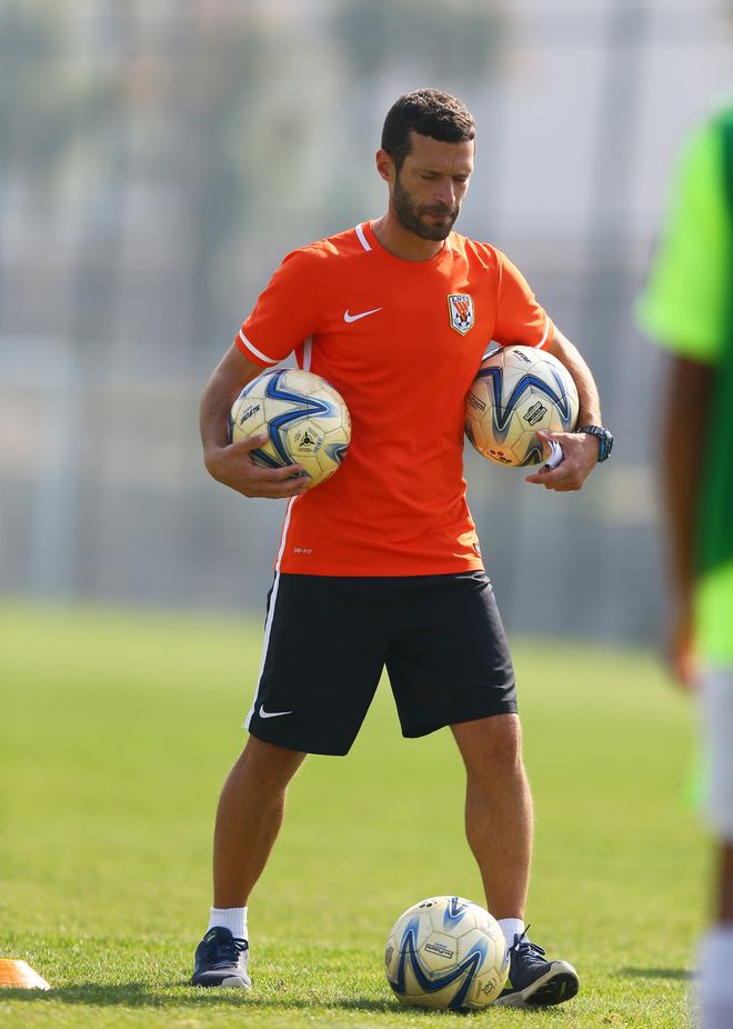 山东男篮训练开放日，赛前迎来里程碑引欢呼，葡超在即，心理建设被强调的简单介绍-AYX SPORTS