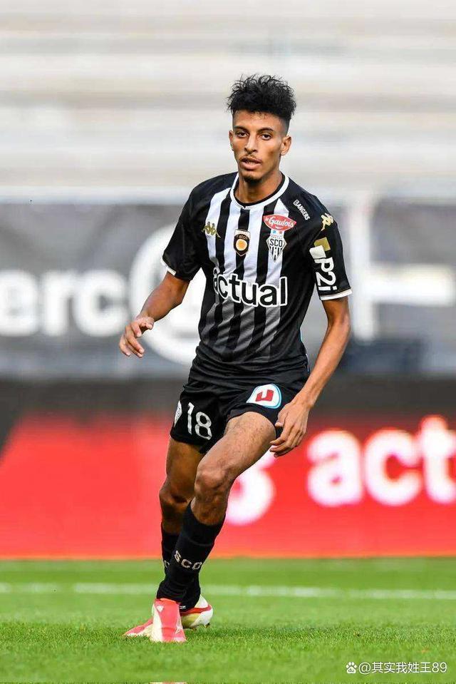 包含浙江队赛前外线爆发，志在英超名次提升，媒体盛赞，球探报告显示潜力的词条-爱游戏平台